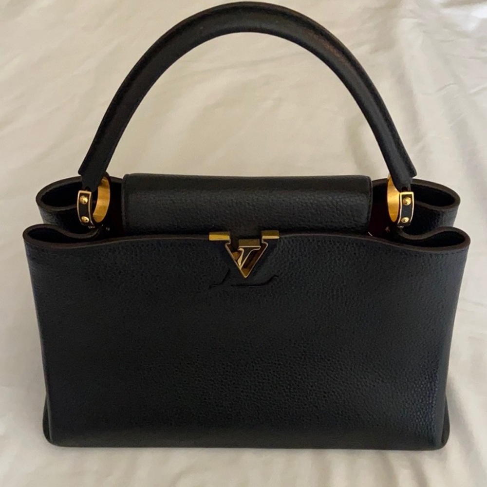 Louis Vuitton Taurillon MM Capucines Handbag!